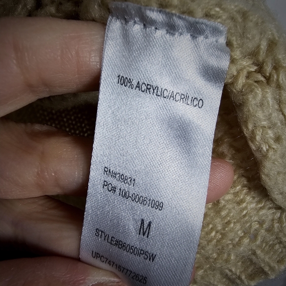 Democracy Owl Tunic Knit Oversized Sweater - Picture 6 of 6